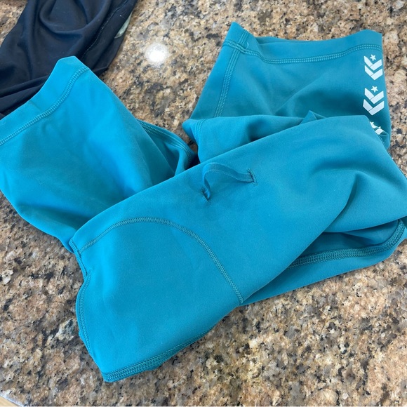 NEW Lululemon Teal Wunder Train High Waisted 8” short in teal aqua - Picture 12 of 13